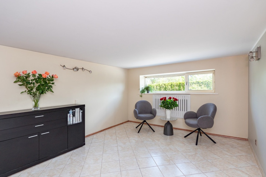 Parduodamas namas Mažoji g., Karmėlavos mstl., Kauno r. sav., 239.57 m2 ploto, 2 aukštai 35