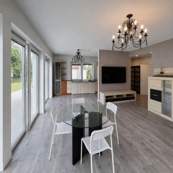 Parduodamas namas Čekiškės g., Vilkijos m., Kauno r. sav., 277.55 m2 ploto, 1 aukštai 4