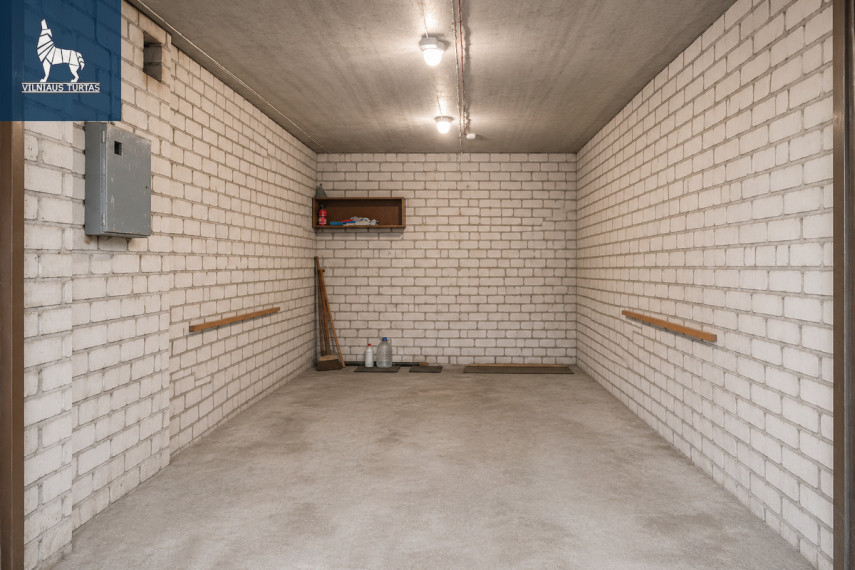 Parduodamas butas Ukmergės g., Fabijoniškės, Vilniaus m., Vilniaus m. sav., 16 m2 ploto, 1 kambariai 2