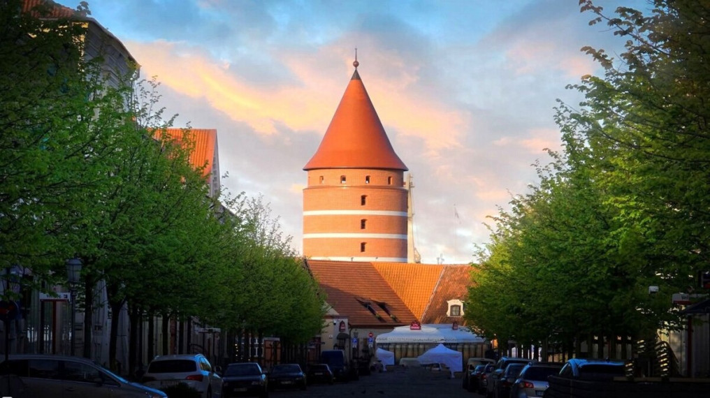 Parduodamas butas Klaipėdos apskritis, Klaipėda, Senamiestis, Turgaus g., 49 m2 ploto, 2 kambariai 5