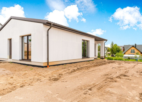 Parduodamas namas Linksmoji g., Trakų m., Trakų r. sav., 100.69 m2 ploto, 1 aukštai Parduodamas namas Linksmoji g., Trakų m., Trakų r. sav., 100.69 m2 ploto, 1 aukštai