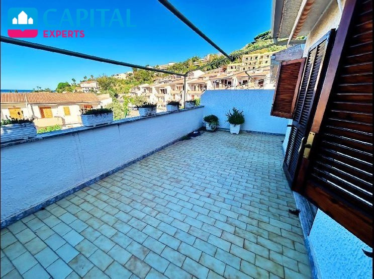  Parduodamas 3 kambarių butas su vaizdu į jūrą, Kalabrija (Italija)  6
