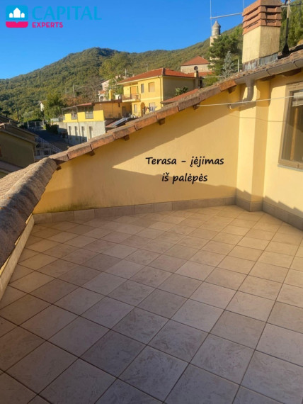 Parduodamas 5 kambarių namas su vaizdu į kalnus ir jūrą Ligūrjoje (Šiaurės Italija) 29