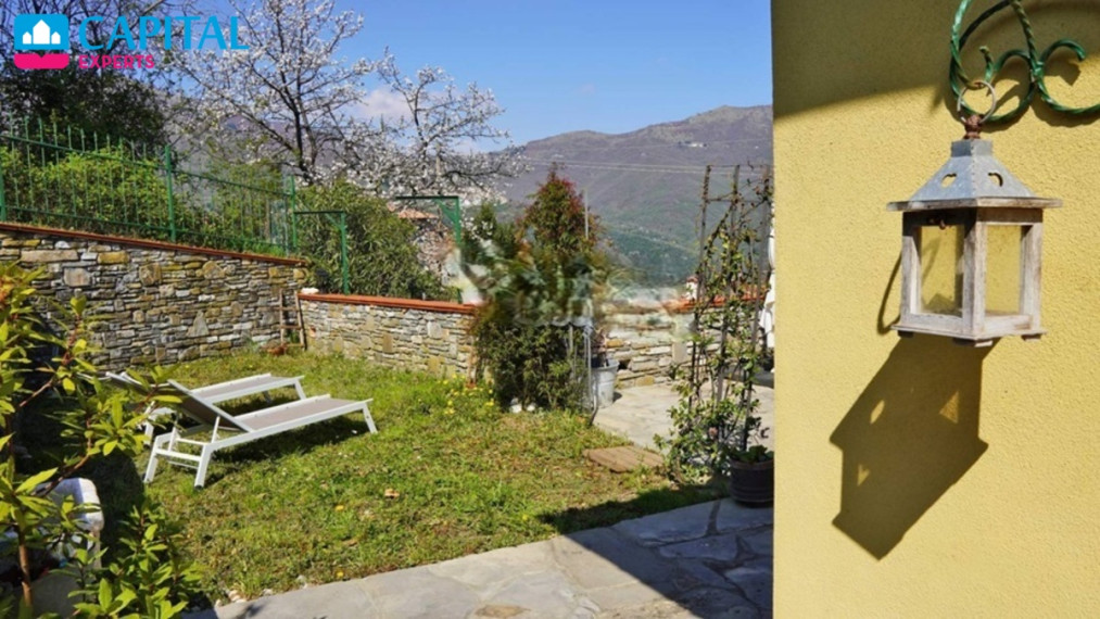 Parduodamas 4 kambarių namas su sodu Šiaurės Italijoje (Ligūrijos regionas)  11