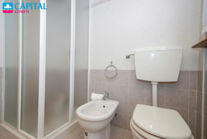 Parduodami 65 kv.m. apartamentai per 2 aukštus su vaizdu į kalnus, Lombardija (Šiaurės Italija)  20
