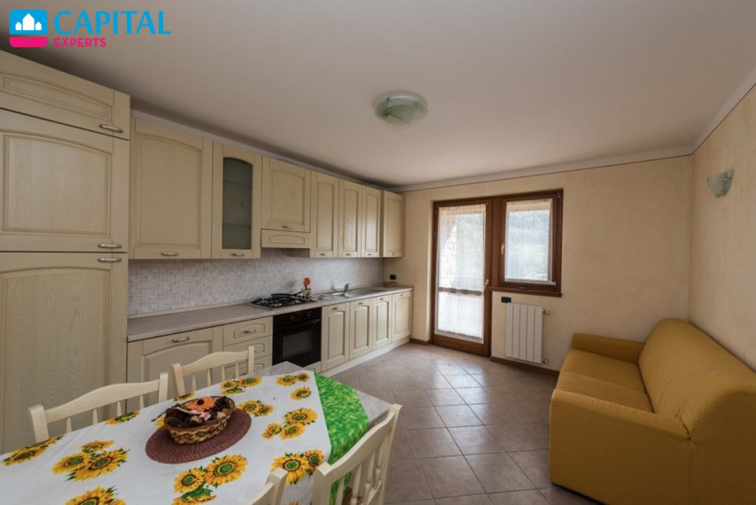  Parduodami 45 kv.m. apartamentai su terasa į kalnus, Lombardija (Šiaurės Italija)  10