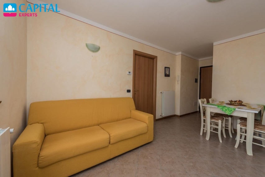  Parduodami 45 kv.m. apartamentai su terasa į kalnus, Lombardija (Šiaurės Italija)  12