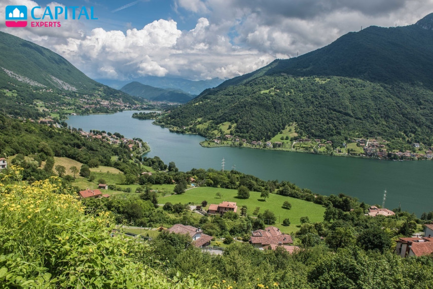 Parduodama vila su vaizdu į ežerą ir kalnus, Lombardija (Šiaurės Italija)  21