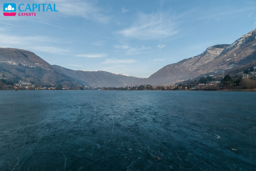Parduodama vila su vaizdu į ežerą ir kalnus, Lombardija (Šiaurės Italija)  23