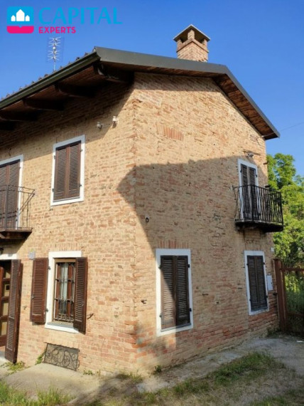 Parduodamas 2 aukštų namas su sodu, Pjemonte (Šiaurės Italija)  19