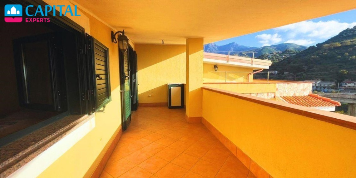 Parduodamas 3 kambarių butas su vaizdu į jūrą, Kalabrija (Italija)  5