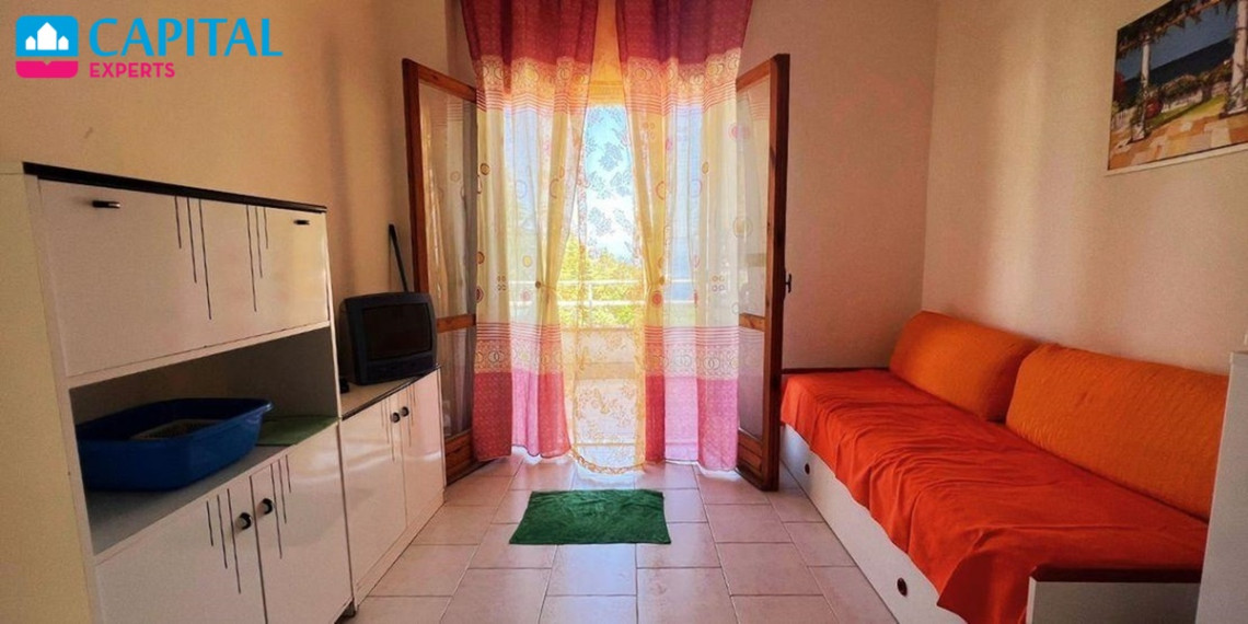  Parduodamas 2 kambarių butas su vaizdu į jūrą, Kalabrijoje (Italija)  9