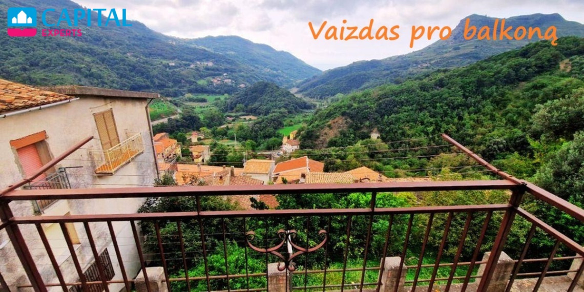 Parduodamas 3 kambarių butas su vaizdu į kalnus, Kalabrijoje (Italija)  3