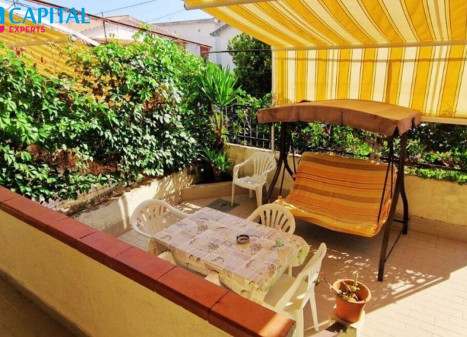 Parduodamas 3 kambarių butas su sodu Scalea, Kalabrijoje (Italija) Parduodamas 3 kambarių butas su sodu Scalea, Kalabrijoje (Italija)