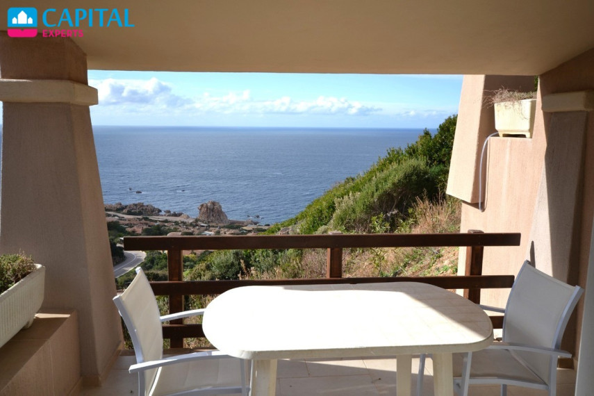 Parduodami apartamentai Sardinijoje (Italija) 90 m² su vaizdu į jūrą 1