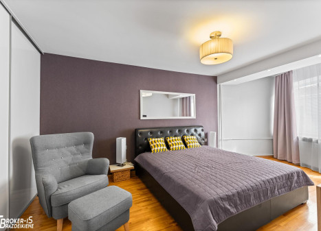 Parduodamas butas Vilniaus g., Centras, Šiaulių m., Šiaulių m. sav., 60.44 m² ploto 2 kambariai Parduodamas butas Vilniaus g., Centras, Šiaulių m., Šiaulių m. sav., 60.44 m² ploto 2 kambariai