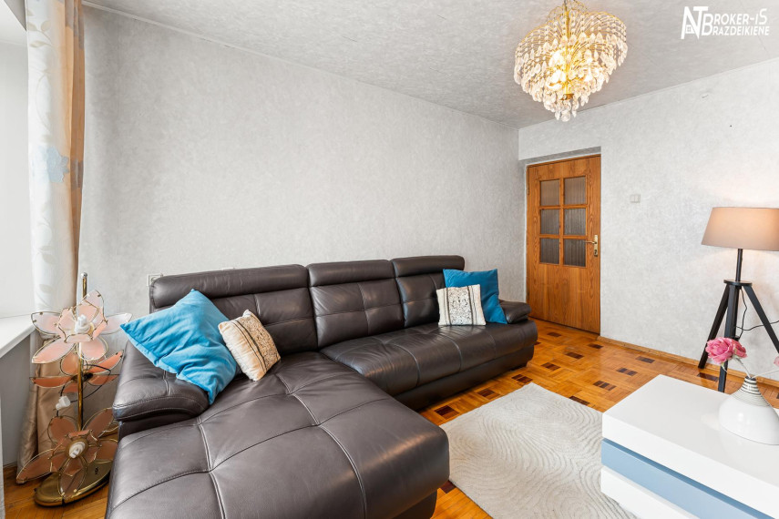 Parduodamas butas Vilniaus g., Centras, Šiaulių m., Šiaulių m. sav., 60.44 m² ploto 2 kambariai 18