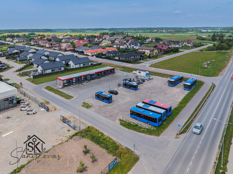 PARDUODAMA PELNINGAI VEIKIANTI SAVITARNOS AUTOMOBILIŲ PLOVYKLA GARGŽDUOSE 1