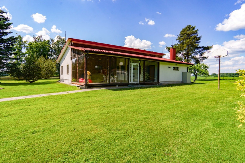 Parduodamas namas Narbutų k., Panevėžio r. sav., 122.32 m2 ploto, 1 aukštai 2