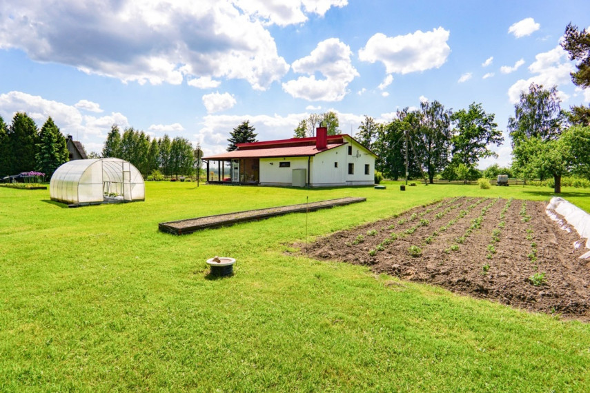 Parduodamas namas Narbutų k., Panevėžio r. sav., 122.32 m2 ploto, 1 aukštai 9