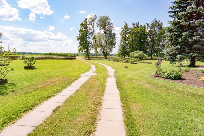 Parduodamas namas Narbutų k., Panevėžio r. sav., 122.32 m2 ploto, 1 aukštai 14
