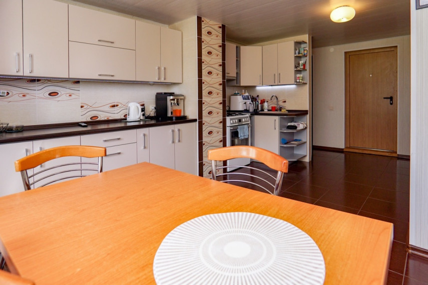 Parduodamas namas Narbutų k., Panevėžio r. sav., 122.32 m2 ploto, 1 aukštai 23