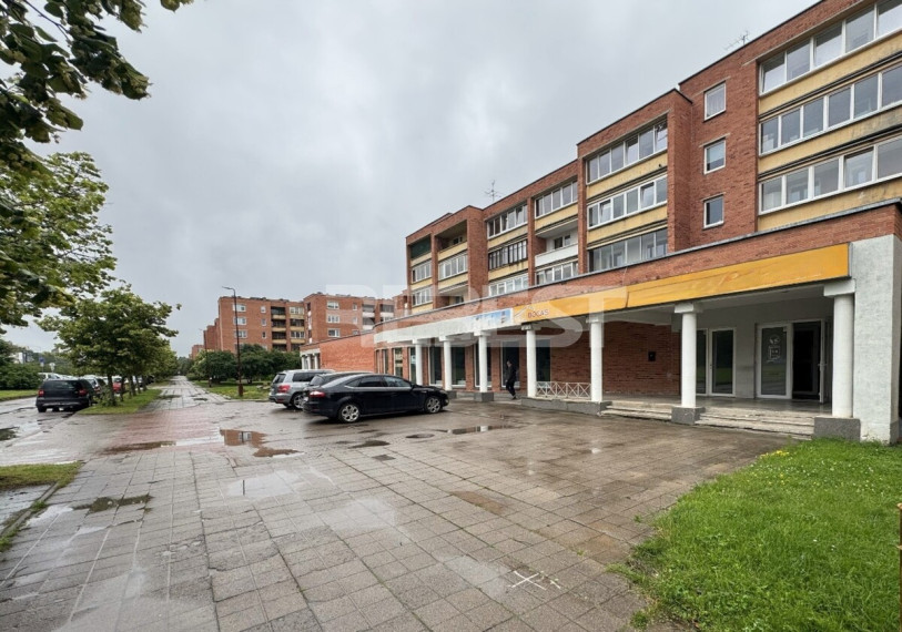Parduodamos administracinės, paslaugų, prekybos patalpos Tilžės g., Lieporiai, Šiaulių m., Šiaulių m. sav., 680 m2 ploto 1
