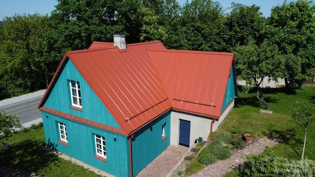 Šalia ežero, kurortiniame Zarasų mieste parduodamas naujai, pilnai renovuotas gyvenamas namas 8