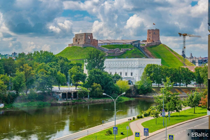 Nuomojamas butas Olimpiečių g., Vilniaus m., Vilniaus m. sav., 98 m2 ploto, 3 kambariai 3