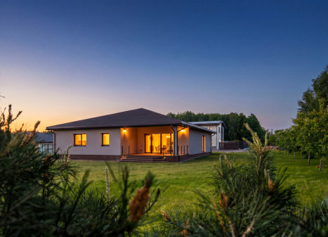 Parduodamas namas Adomo Honorio Kirkoro g., Bareikiškių k., Vilniaus r. sav., 186.54 m2 ploto, 1 aukštai Parduodamas namas Adomo Honorio Kirkoro g., Bareikiškių k., Vilniaus r. sav., 186.54 m2 ploto, 1 aukštai