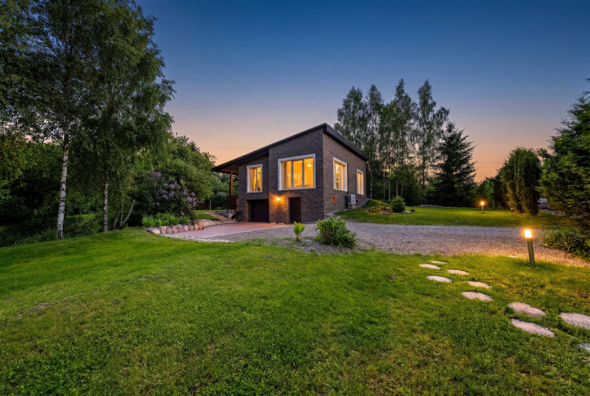 Parduodamas namas Pranciškonių g., Pranciškonių k., Vilniaus r. sav., 155.13 m2 ploto, 1 aukštai 24