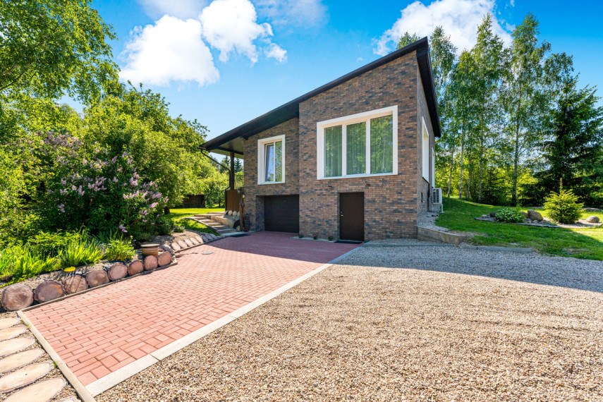 Parduodamas namas Pranciškonių g., Pranciškonių k., Vilniaus r. sav., 155.13 m2 ploto, 1 aukštai 26