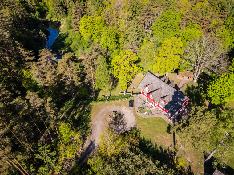 Parduodamas namas Malūno g., Laukžemės k., Kretingos r. sav., 339.64 m2 ploto, 2 aukštai 14