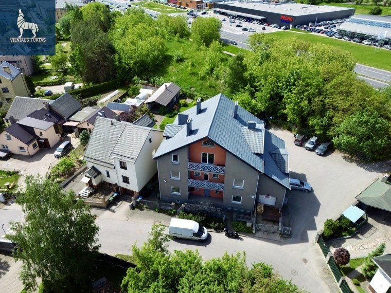 Parduodamas namas Kaimelio g., Fabijoniškės, Vilniaus m., Vilniaus m. sav., 758 m2 ploto, 4 aukštai 10