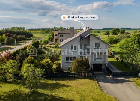 Parduodamas namas Gaudžiočių g., Naujosios Akmenės m., Akmenės r. sav., 281.26 m2 ploto Parduodamas namas Gaudžiočių g., Naujosios Akmenės m., Akmenės r. sav., 281.26 m2 ploto