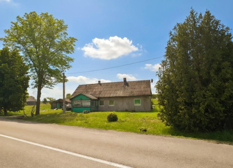 Parduodamas namas Mokyklos g., Šylių k., Šilutės r. sav., 89.00 m² ploto 4 kambariai Parduodamas namas Mokyklos g., Šylių k., Šilutės r. sav., 89.00 m² ploto 4 kambariai