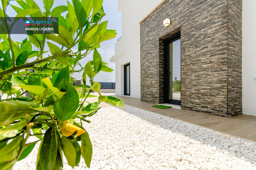 Parduodamas namas Calle Melocotonero 1 , 116.00 kv.m ploto,  Floors 7
