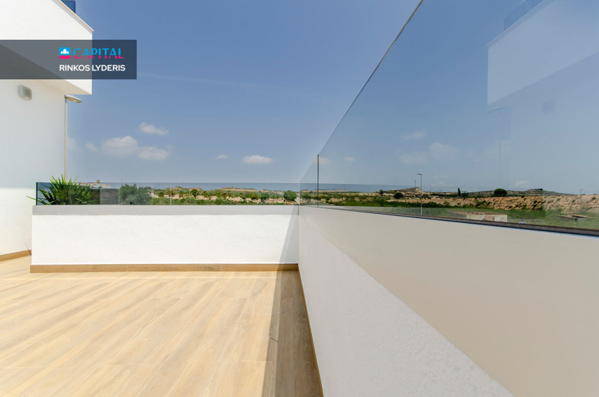 Parduodamas namas Calle Melocotonero 1 , 116.00 kv.m ploto,  Floors 21