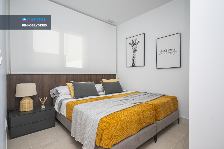 Parduodamas namas Calle Zv 54 1R , 167.00 kv.m ploto,  Floors 15