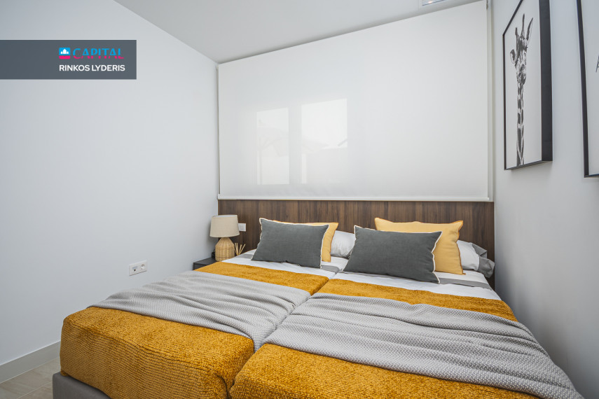 Parduodamas namas Calle Zv 54 1R , 167.00 kv.m ploto,  Floors 16