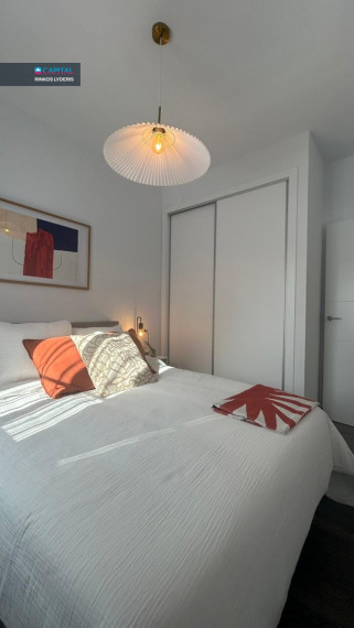 Parduodamas namas Calle Murcia 15 , 191.00 kv.m ploto,  Floors 5