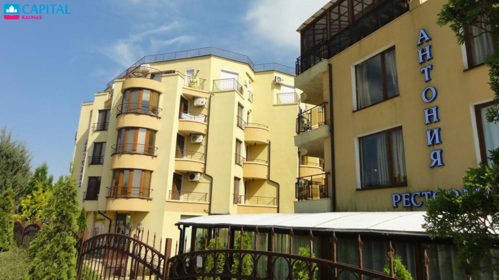 Parduodamas vieno kambario, 38 kv.m ploto butas Kamčija g. 16 Sveti Vlase 12