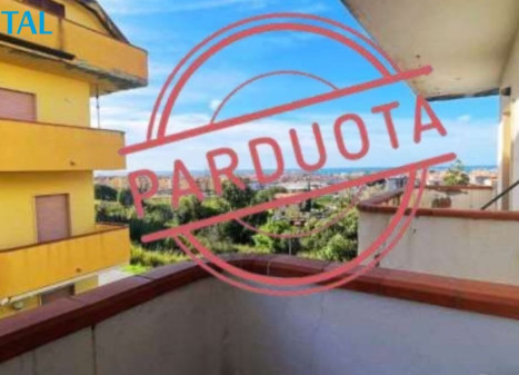 Parduodamas 35 m² butas Kalabrijoje (Italija) su vaizdu į jūrą Parduodamas 35 m² butas Kalabrijoje (Italija) su vaizdu į jūrą