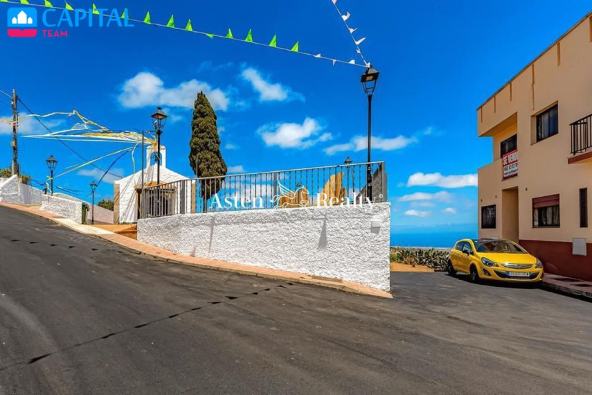 Parduodamas namas Calle de Fermín Pérez, 11A , 121.00 kv.m ploto,  Floors 26