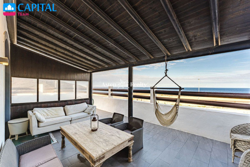 Parduodamas namas Calle Tenerife, 9 , 194.00 kv.m ploto,  Floors 2