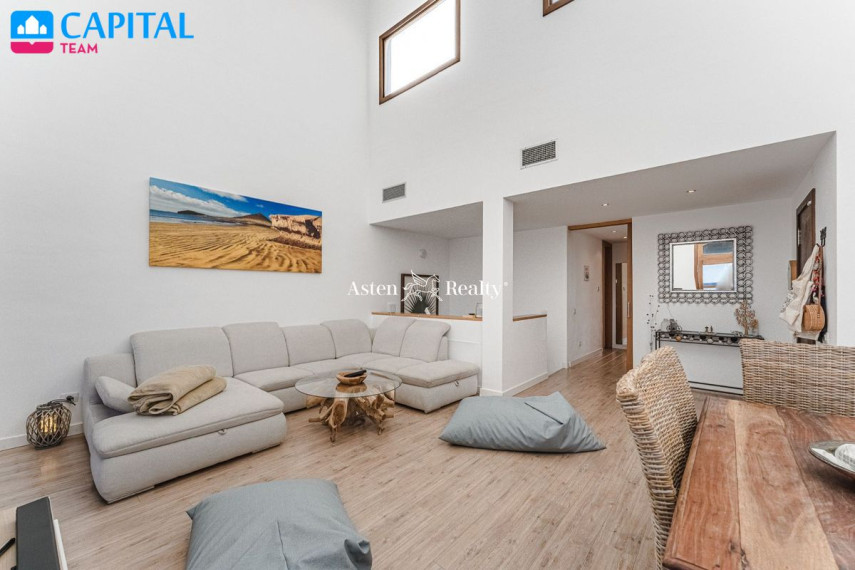 Parduodamas namas Calle Tenerife, 9 , 194.00 kv.m ploto,  Floors 5