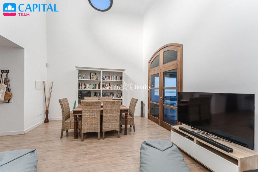 Parduodamas namas Calle Tenerife, 9 , 194.00 kv.m ploto,  Floors 7
