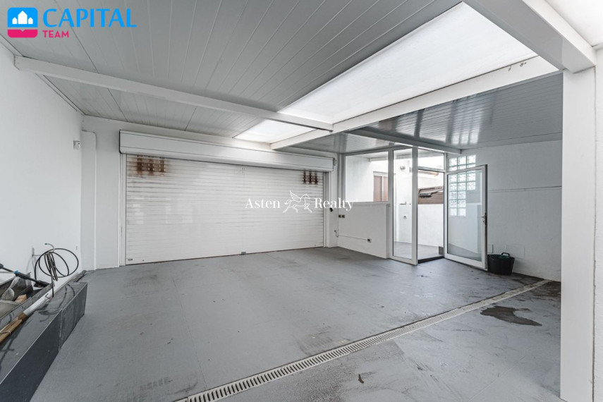 Parduodamas namas Calle Tenerife, 9 , 194.00 kv.m ploto,  Floors 24