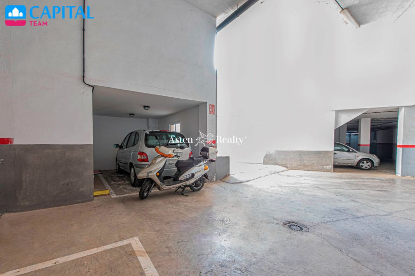 Parduodamas namas Calle Méjico, 38 , 120.00 kv.m ploto,  Floors 21