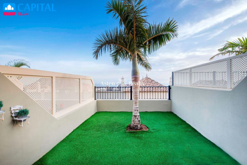 Parduodamas namas Calle Tinguafaya, 35 , 96.00 kv.m ploto,  Floors 25